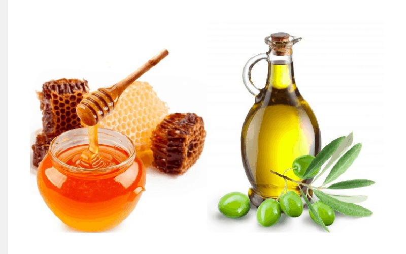Tẩy tế bào chết môi bằng mật ong và dầu oliu