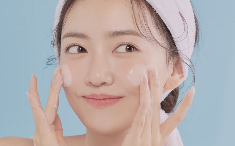 Trước khi trang điểm Hàn Quốc đừng quên làm sạch da mặt